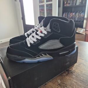 Air Jordan 5 Black Metallic M11 NIB